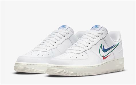 nike air force donkerblauwwit|Nike Air Force 1 sneakers.